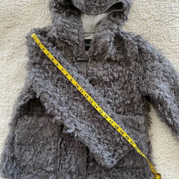 Women’s Adolfo Dominguez Cozy Warm Fuzzy Jacket 8 - Picture 6 of 15